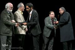 مراسم اختتامیه نخستین جایزه ایثار و رسانه 