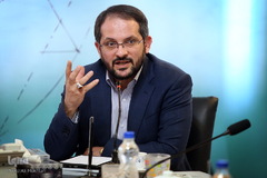 دکتر فرزاد جهان‌بین مدیر هفته علمی