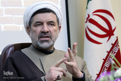 ویژه‌برنامه «نشانی»، با حضور حجت‌الاسلام والمسلمین «عبدالرحمن غیاث»