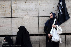 تجمع بزرگ عزاداران فاطمی در میدان هفت تیر