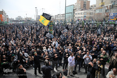 تجمع بزرگ عزاداران فاطمی در میدان هفت تیر