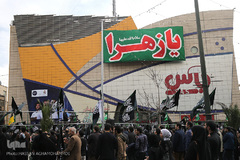 تجمع بزرگ عزاداران فاطمی در میدان هفت تیر