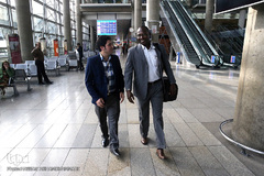 ورود «عبدالمالک عمر احمد ادریس» قرآن پژوه و از مهمانان همایش بین‌المللی مطالعات میان‌رشته‌ای قرآن کریم به میهن اسلامی