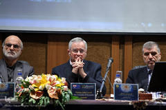 دومین روز همایش بین‌المللی مطالعات میان‌رشته‌ای قرآن