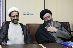 نشست ظهر دلنشین استاد ابوالفضل بهرام‌پور
