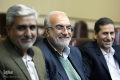 نشست ظهر دلنشین استاد ابوالفضل بهرام‌پور
