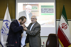 نشست ظهر دلنشین استاد ابوالفضل بهرام‌پور
