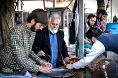 زیارت اهل قبور در آخرین پنجشنبه سال 