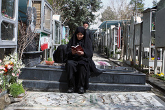 آغاز سال جدید در جوار شهدا
