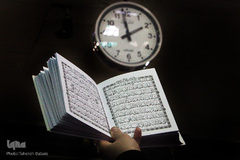 آغاز سال جدید در جوار شهدا
