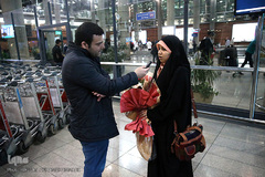 بازگشت زهرا قربانی، نماینده کشورمان در دوازدهمین دوره مسابقات بین المللی قرآن بانوان اردن به میهن اسلامی