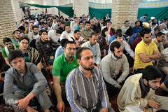 مراسم معنوی اعتکاف در مسجد جامع بازار تهران