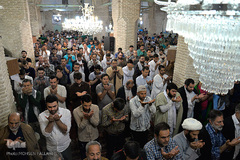 مراسم معنوی اعتکاف در مسجد جامع بازار تهران