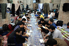 مراسم معنوی اعتکاف در مسجد جامع بازار تهران