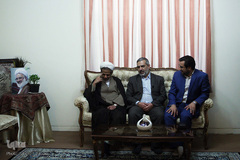 دیدار از خانواده شهید حجت‌الاسلام والمسلمین مصطفی مرتضایی	
