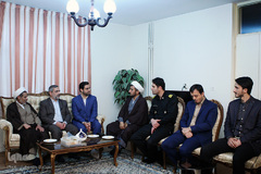 دیدار از خانواده شهید حجت‌الاسلام والمسلمین مصطفی مرتضایی	
