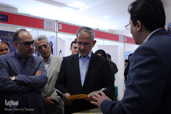 بازدید نصرالله جهانگرد معاون وزیر ارتباطات ازاولین نمایشگاه کسب و کارهای موفق در فضای مجازی