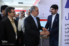بازدید نصرالله جهانگرد معاون وزیر ارتباطات ازاولین نمایشگاه کسب و کارهای موفق در فضای مجازی
