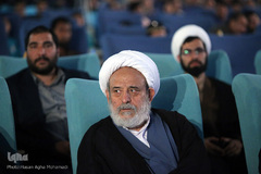 تجلیل از مقام شامخ مفسر قرآن، استاد حسین انصاریان