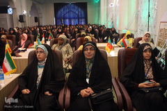 رقابت دختران در پنجمین دوره مسابقات قرآن دانش آموزان
