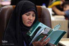 رقابت دختران در پنجمین دوره مسابقات قرآن دانش آموزان