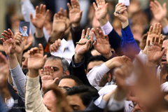 دیدار جمعی از کارگران سراسر کشور با حضرت آیت‌الله خامنه‌ای، رهبر انقلاب