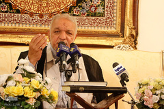 جمع پرشور قاریان قرآن در میلاد قمر بنی‌هاشم(ع)