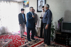 دیدار با خانواده شهید
