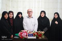 تجلیل شاگردان از مقام معلم قرآن
