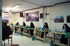 مراسم افتتاحیه کارگاه های دوخت لباس شیرخوارگان حسینی