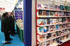  بازدید حمید رضا طیبی، رییس جهاد دانشگاهی از سی امین نمایشگاه بین المللی کتاب تهران