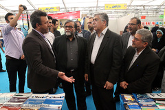  بازدید حمید رضا طیبی، رییس جهاد دانشگاهی از سی امین نمایشگاه بین المللی کتاب تهران