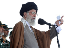 مراسم دانش آموختگی دانشجویان افسری و تربیت پاسداری دانشگاه امام حسین(ع) 