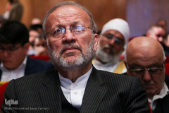 منوچهر متکی