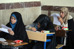 اولین مرحله دوازدهمین دوره آزمون سراسری اعطای مدرک به حافظان قرآن کریم 