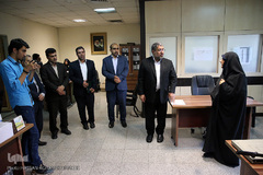 بازدید کریم نجفی برزگر، معاون فرهنگی دانشگاه پیام نور از سازمان فعالیتهای قرآنی دانشگاهیان کشور