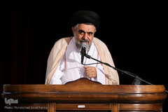 مراسم تجلیل از قاری بین‌المللی سعید پرویزی