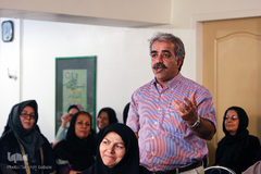 دیدار۴ چهره قرآنی کاندید شورای شهر تهران با هنرمندان و بانوان قرآن‌پژوه
