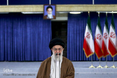 حضور حضرت آیت الله خامنه ای، رهبر معظم انقلاب پای صندوق اخذ رای