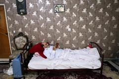 پدر شهید قرآنی «مرتضی شکرانی» در بستر بیماری