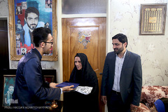 تجلیل از مادر شهید قرآنی «مرتضی شکرانی»