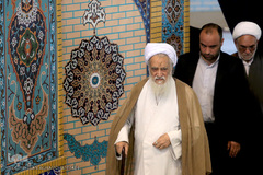 آیت الله موحدی کرمانی، امام جمعه موقت تهران