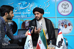 حضور حجت الاسلام درچه ای، مدرس قرآن کریم در غرفه ایکنا