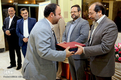 مراسم تقدیر از عوامل و دست اندرکاران برگزاری پنجمین دوره مسابقات بین‌المللی قرآن دانش‌آموزان جهان اسلام 