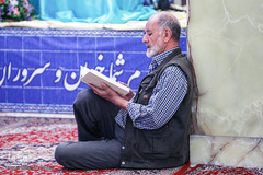 مراسم جزء خوانی قرآن کریم در حرم امام زاده حسن (ع)
