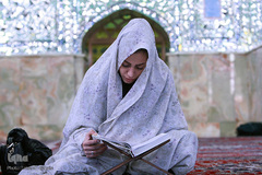 مراسم جزء خوانی قرآن کریم در حرم امام زاده حسن (ع)
