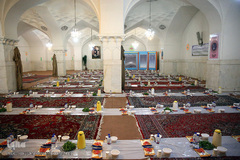 سفره افطار حضرت عبدالعظیم حسنی (ع)