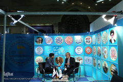 بازدید محمد بنیادی، مدرس قرآن کریم از غرفه ایکنا