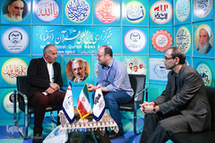 غرفه ایکنا در بیست‌وپنجمین نمایشگاه قرآن-1

