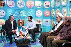 غرفه ایکنا در بیست‌وپنجمین نمایشگاه قرآن-1
